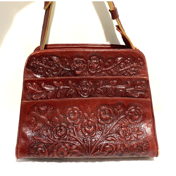 Vintage red tooled leather handbag purse Boho southwestern unique retro bag - Picture 1 of 12